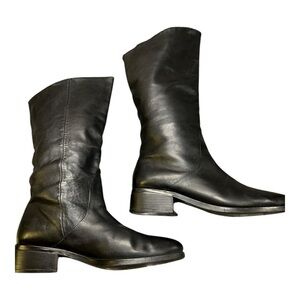 SHOE DEPT Leather Boots Made in Brazil
Women’s Size 8.5
Soft black leather